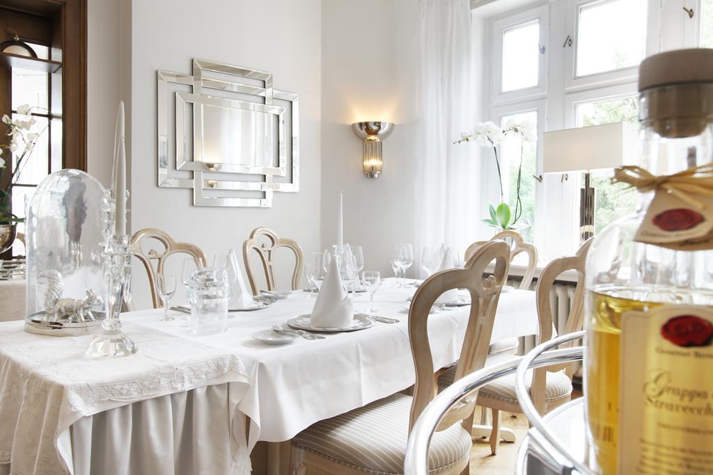 Hoehen Hotel Фірзен Екстер'єр фото